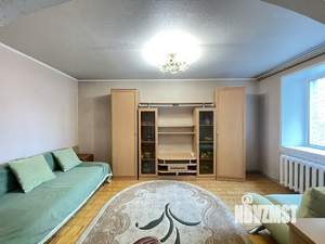 3-к квартира, вторичка, 60м2, 3/5 этаж
