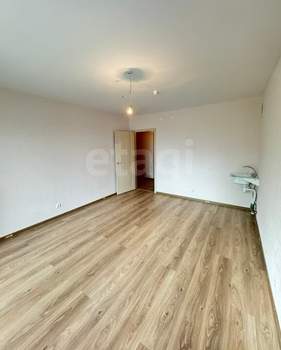 2-к квартира, вторичка, 42м2, 1/9 этаж