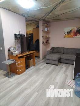 2-к квартира, вторичка, 43м2, 1/5 этаж