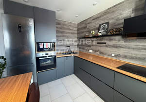 4-к квартира, вторичка, 76м2, 10/10 этаж