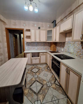 1-к квартира, вторичка, 43м2, 6/19 этаж