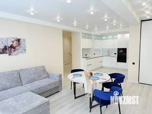 2-к квартира, вторичка, 123м2, 7/9 этаж