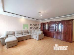 3-к квартира, вторичка, 100м2, 4/4 этаж
