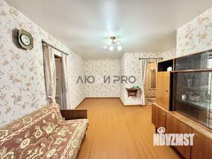 2-к квартира, вторичка, 44м2, 3/3 этаж