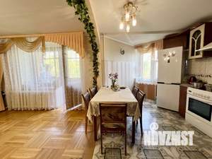 3-к квартира, вторичка, 68м2, 4/5 этаж