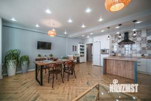 2-к квартира, вторичка, 97м2, 2/19 этаж