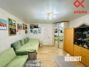 4-к квартира, вторичка, 74м2, 9/9 этаж