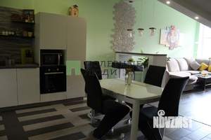 3-к квартира, вторичка, 110м2, 4/4 этаж