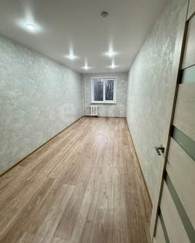3-к квартира, вторичка, 58м2, 3/5 этаж