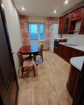 3-к квартира, вторичка, 95м2, 7/9 этаж