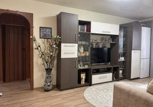 2-к квартира, вторичка, 43м2, 3/3 этаж