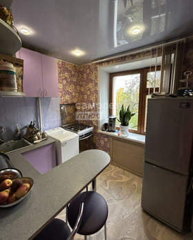 3-к квартира, вторичка, 52м2, 3/5 этаж