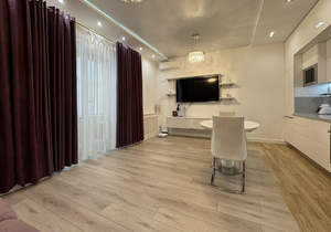 2-к квартира, вторичка, 72м2, 2/4 этаж