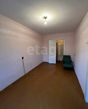 3-к квартира, вторичка, 57м2, 1/5 этаж